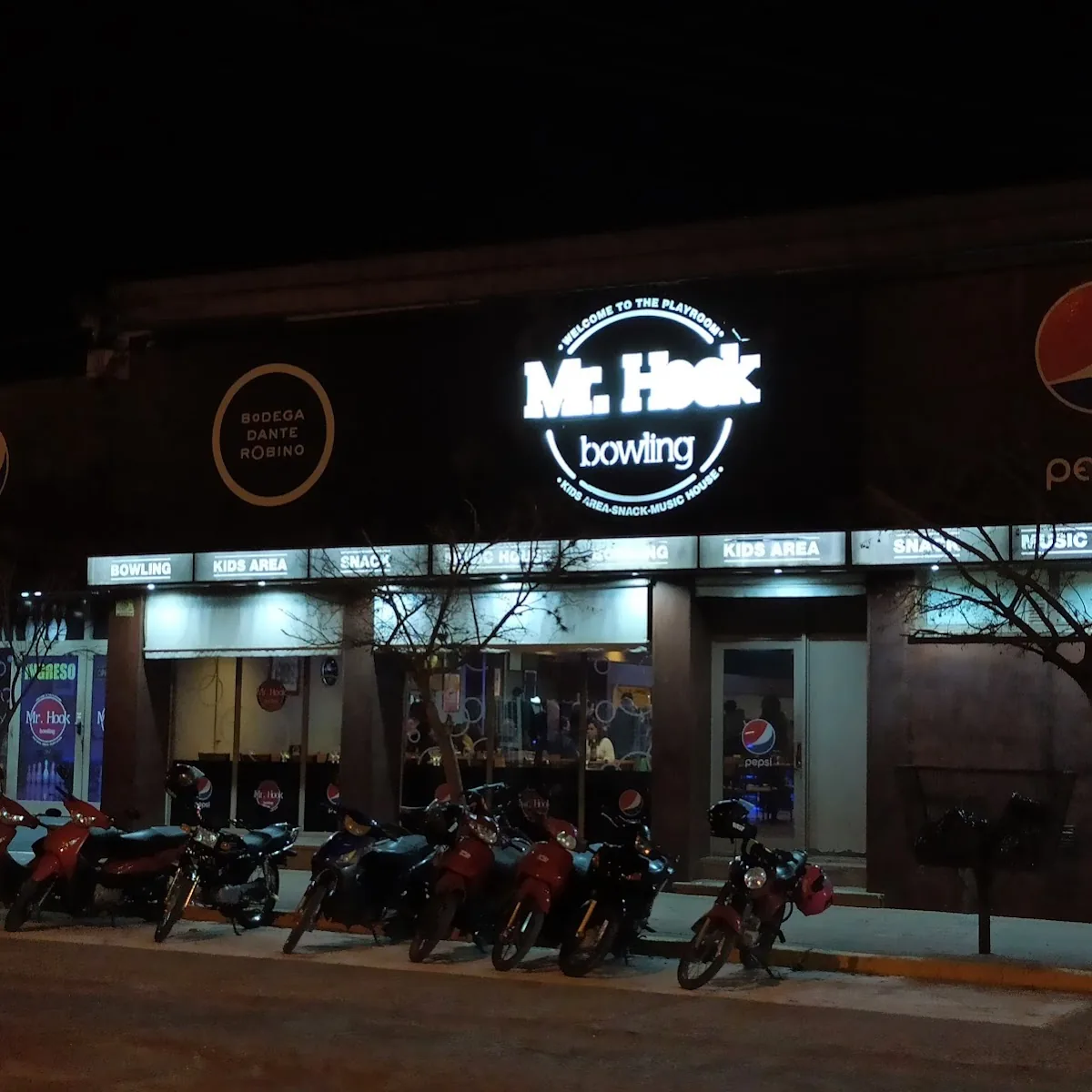 Mr. Hook Bowling Venado Tuerto — Av. Sta. Fe 71, Venado Tuerto, Santa Fe, Argentina