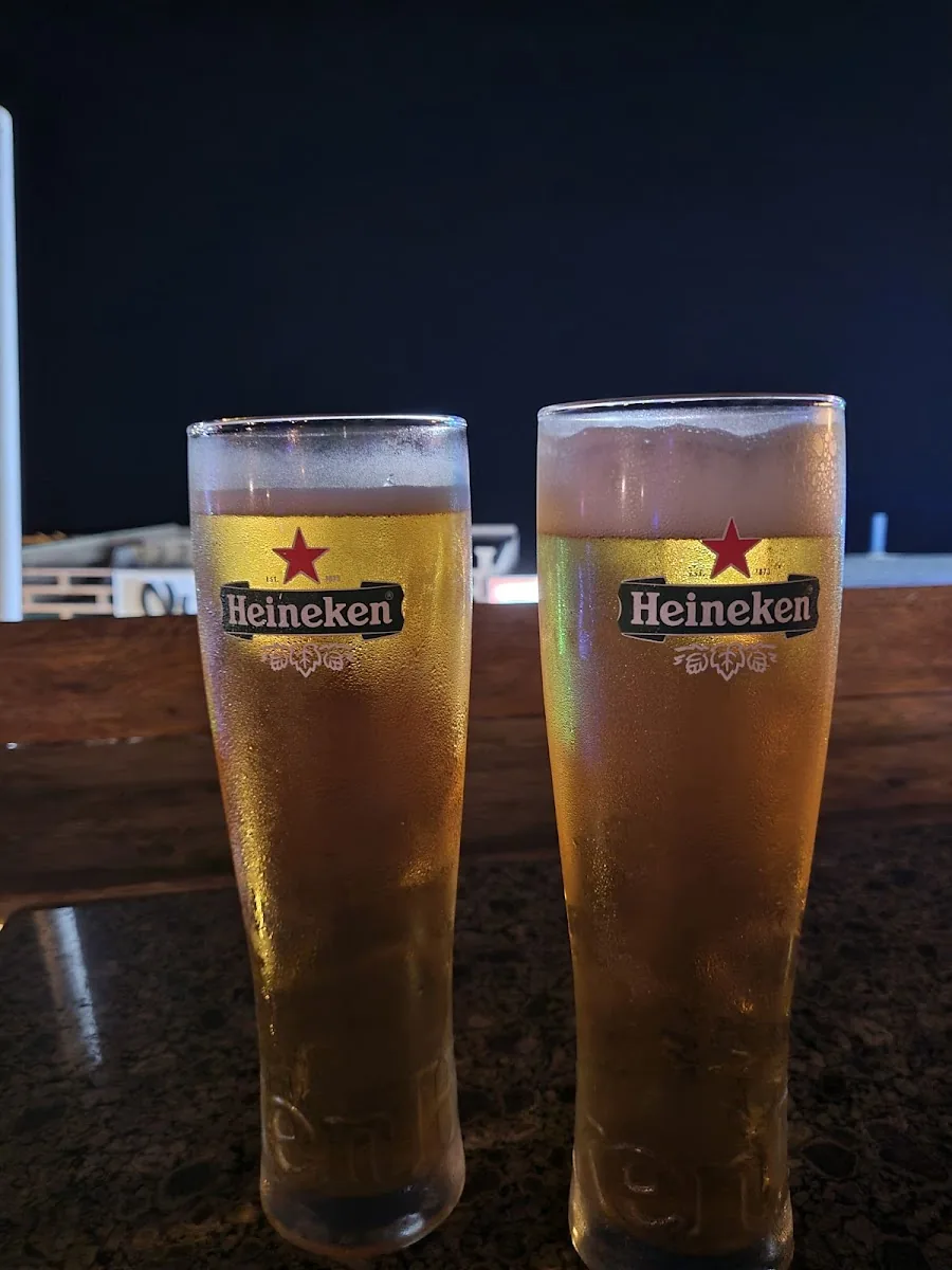 Churchill’s Sports Bar & Grill gallery 3