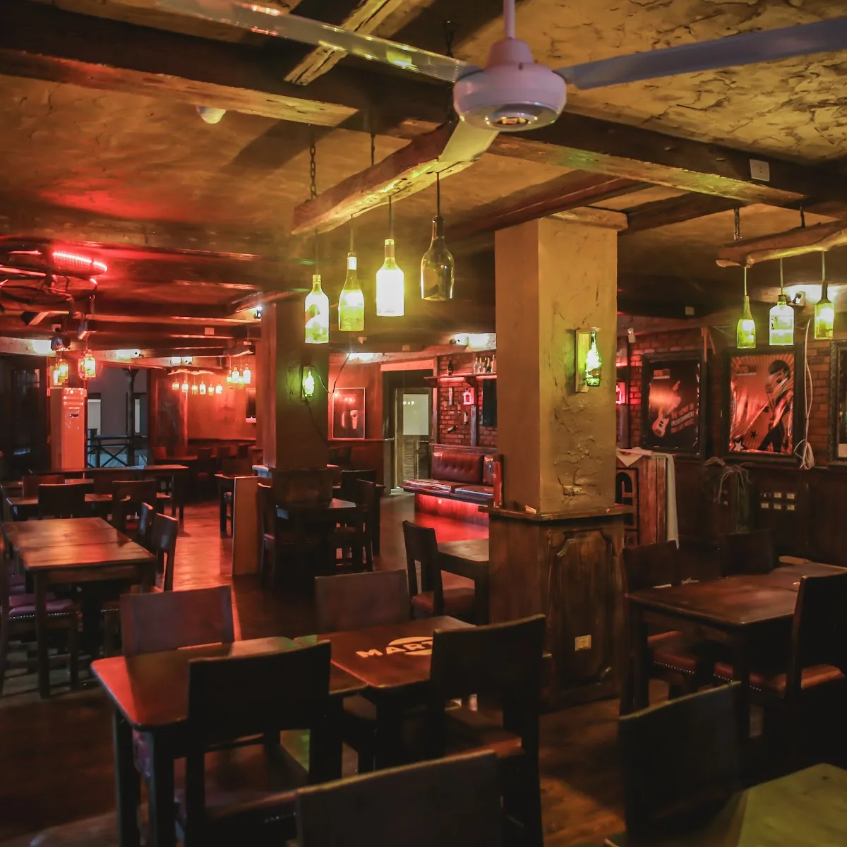 Papas Bar Hambra — Mamsha road - Al Humbra Building- beside carrefour market, Hurghada 1, Red Sea Governorate, Egypt