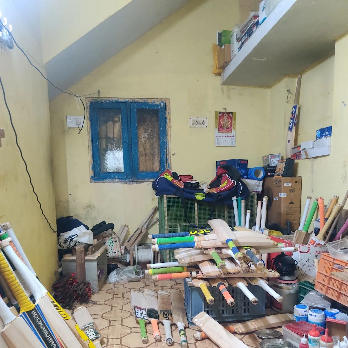 Cricket bat service — Kalaimagal nagar, 3rd Cross St, Indiranagar, Karapakkam, Chennai, Tamil Nadu 600097, India