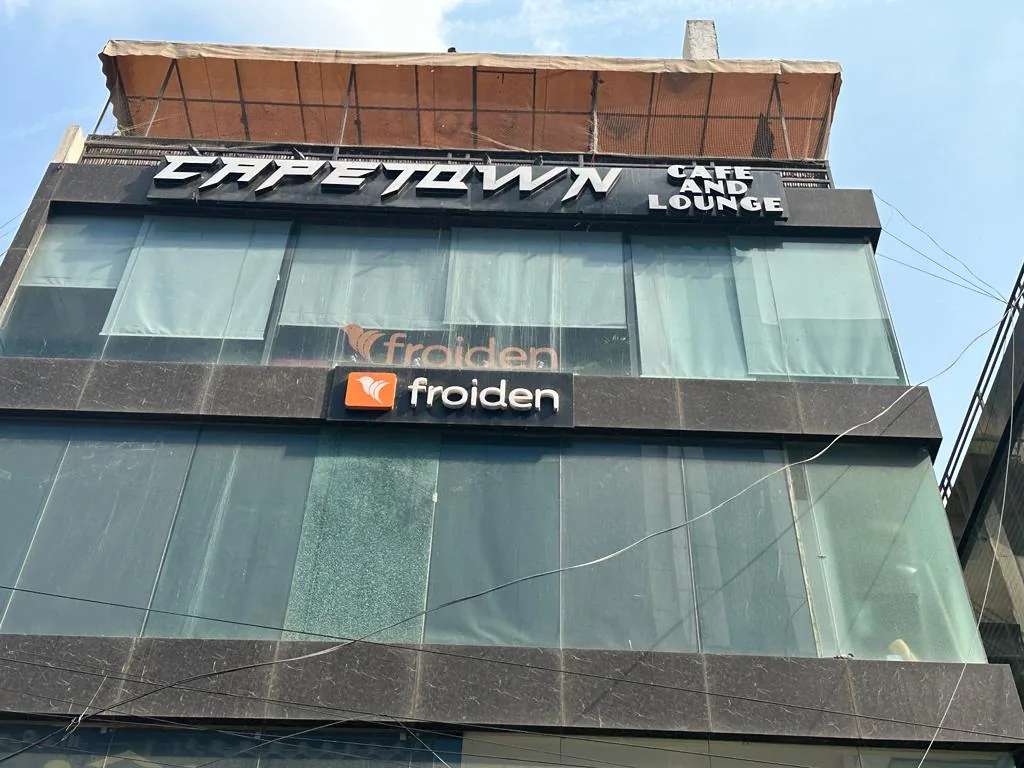 The CapeTown — 4 S.B Tower, 9-11, Sahakar Marg, Jyothi Nagar, Lalkothi, Jaipur, Rajasthan 302001, India
