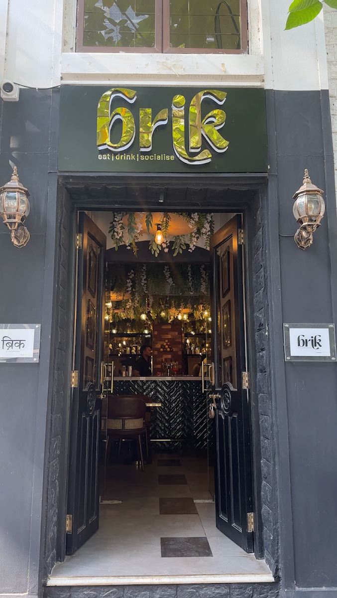Brik gallery 2
