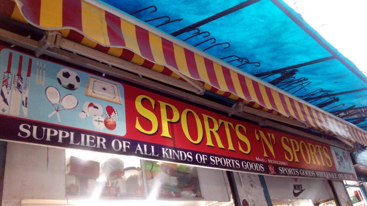 India Sports — Bazar Mohalla Noor Market, Yunus Chowk, Resaldar Nagar, Doranda, Ranchi, Jharkhand 834002, India