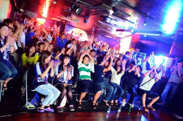 スポーツバー リボルバー gallery 3