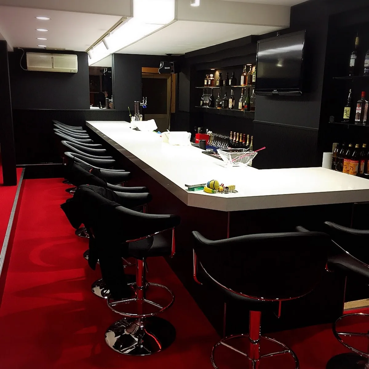 Racing Sports Bar CROSSOVER — 12-1 Funamachi, Fukuyama, Hiroshima 720-0043, Japan