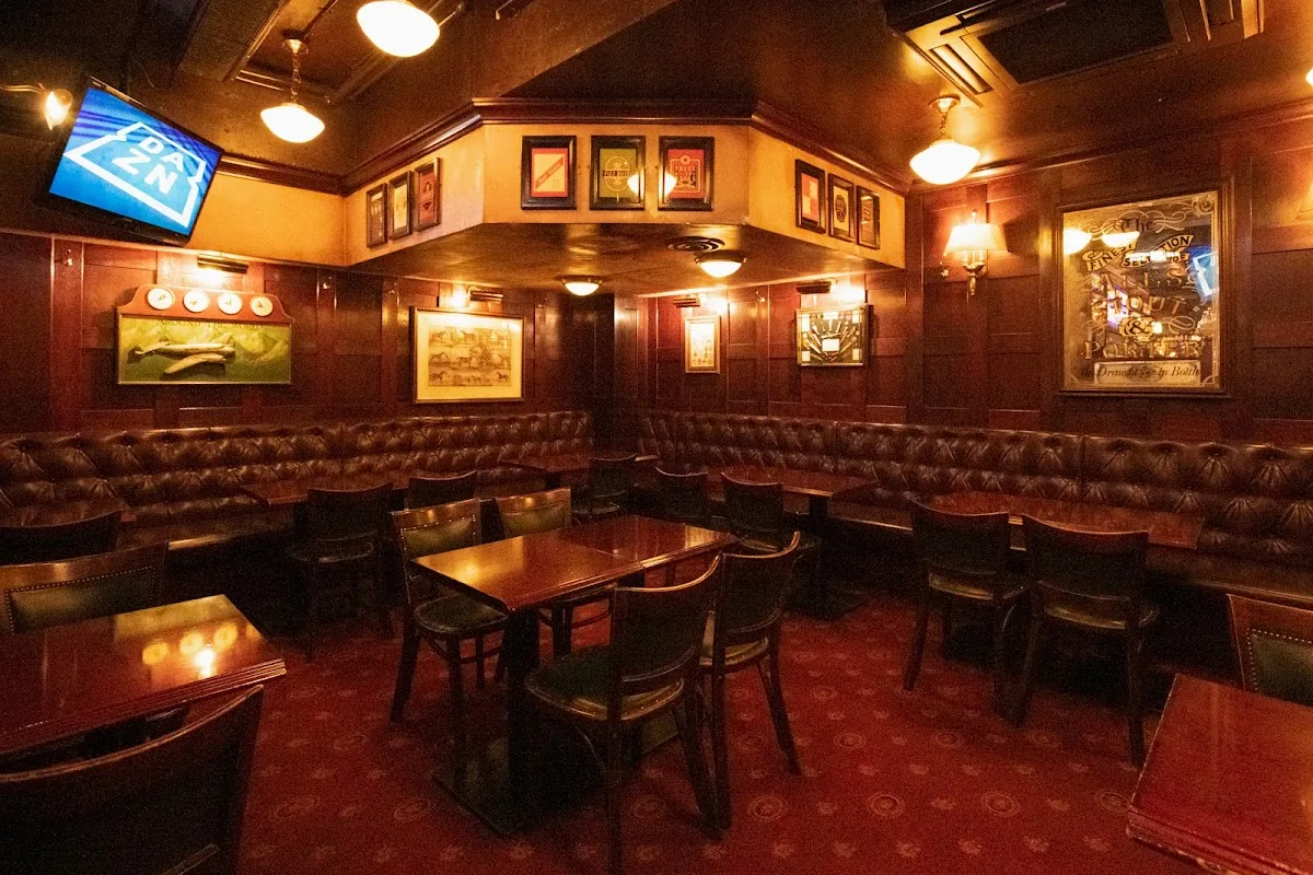 HUB Kashiwa West Exit gallery 2