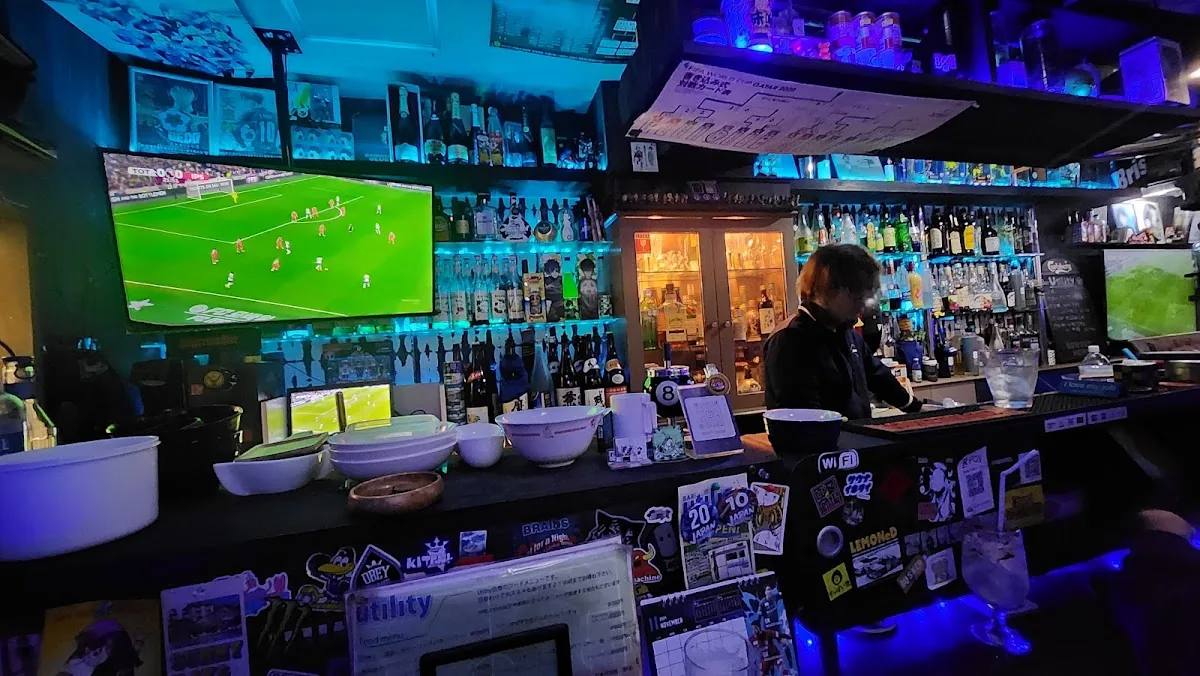 UTILITY Sports bar gallery 3