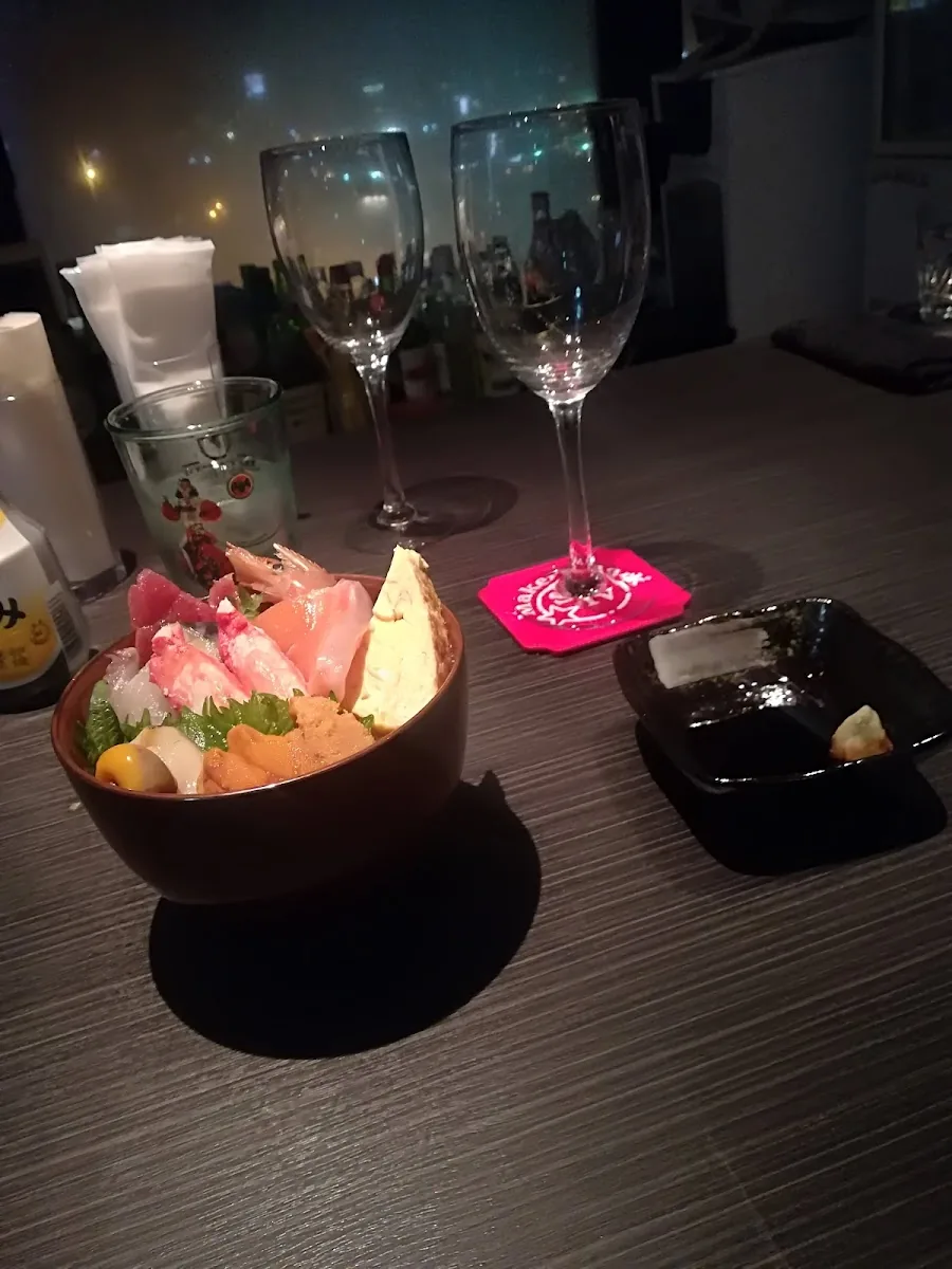 Boston Club — 5 Chome-17 Suehirocho, Kushiro, Hokkaido 085-0014, Japan