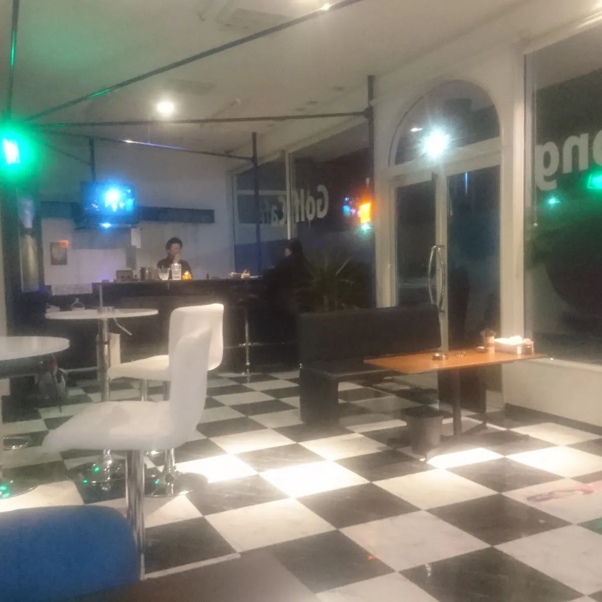 LOB SHOT — 5 Chome-12-9 Nishi 20 Jominami, Obihiro, Hokkaido 080-2470, Japan