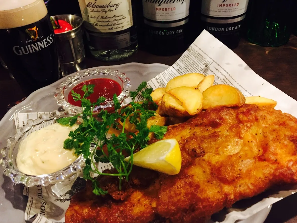 The OLD TOM gallery 3