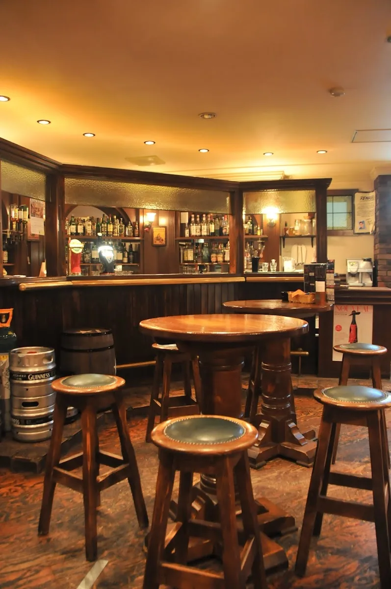 IRISH PUB CELTS 札幌店 — Japan, u3012060-0001 Hokkaido, Sapporo, Chuo Ward, u5317u4e00u6761 u897f3-3-24 u672du5e4cu4e2du592eu30d3u30eb 1u30fb2F