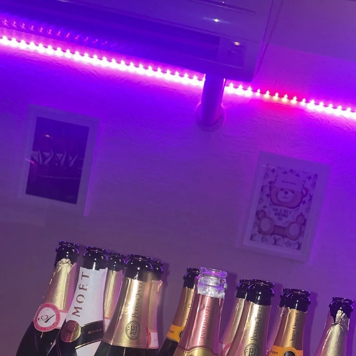 SPORTS TV BAR ACE — Japan, u3012111-0035 Tokyo, Taito City, Nishiasakusa, 3 Chomeu221220u22124 u307fu3069u308au8358uff11u968e