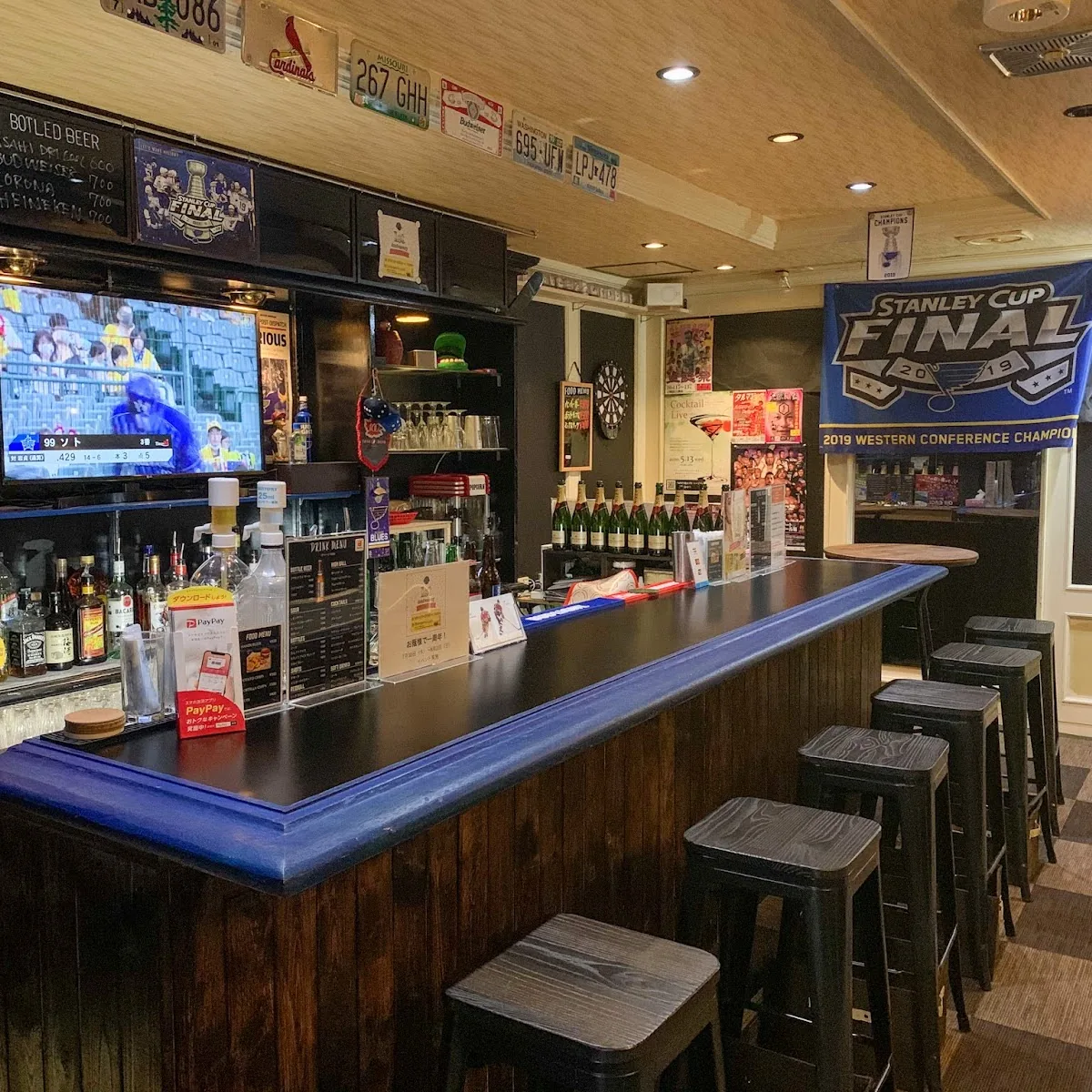 苫小牧 スポーツバー BLUE NOTE — Japan, u3012053-0023 Hokkaido, Tomakomai, Nishikimachi, 2 Chomeu22124u22122 u30deu30ebu30b5u30d3u30eb 2F