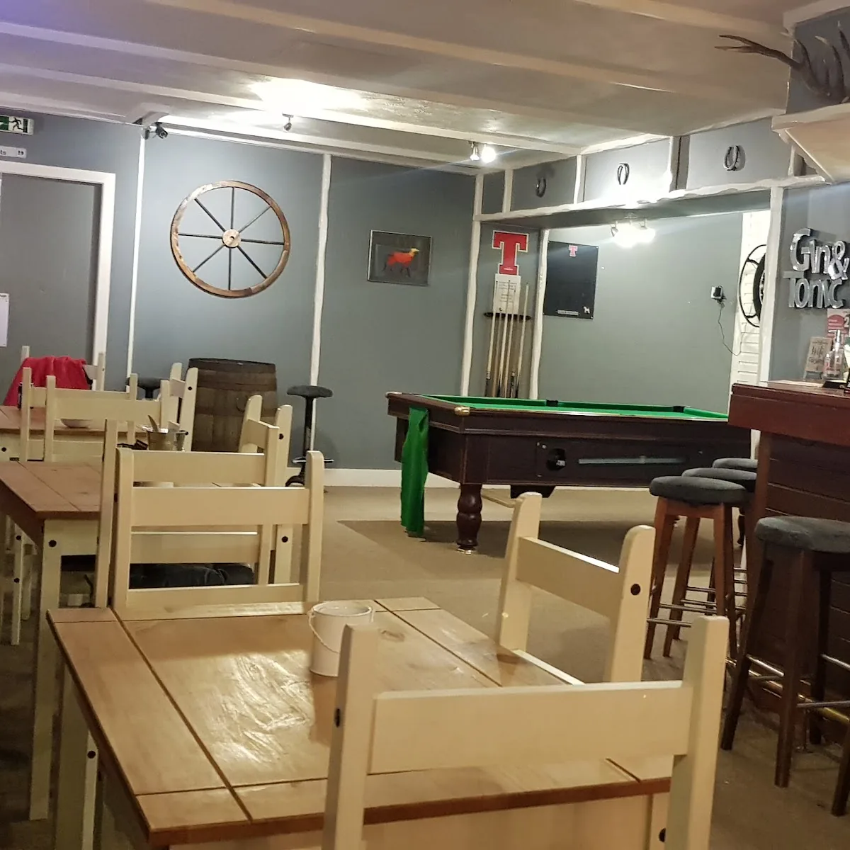 The Airedale — Logie Coldstone, Aboyne AB34 5PQ, United Kingdom