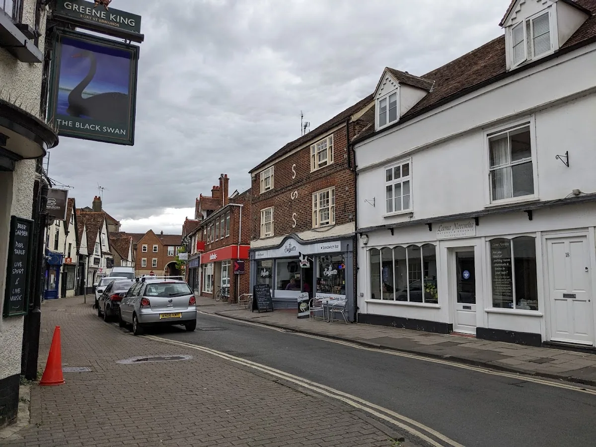 The Black Swan gallery 3