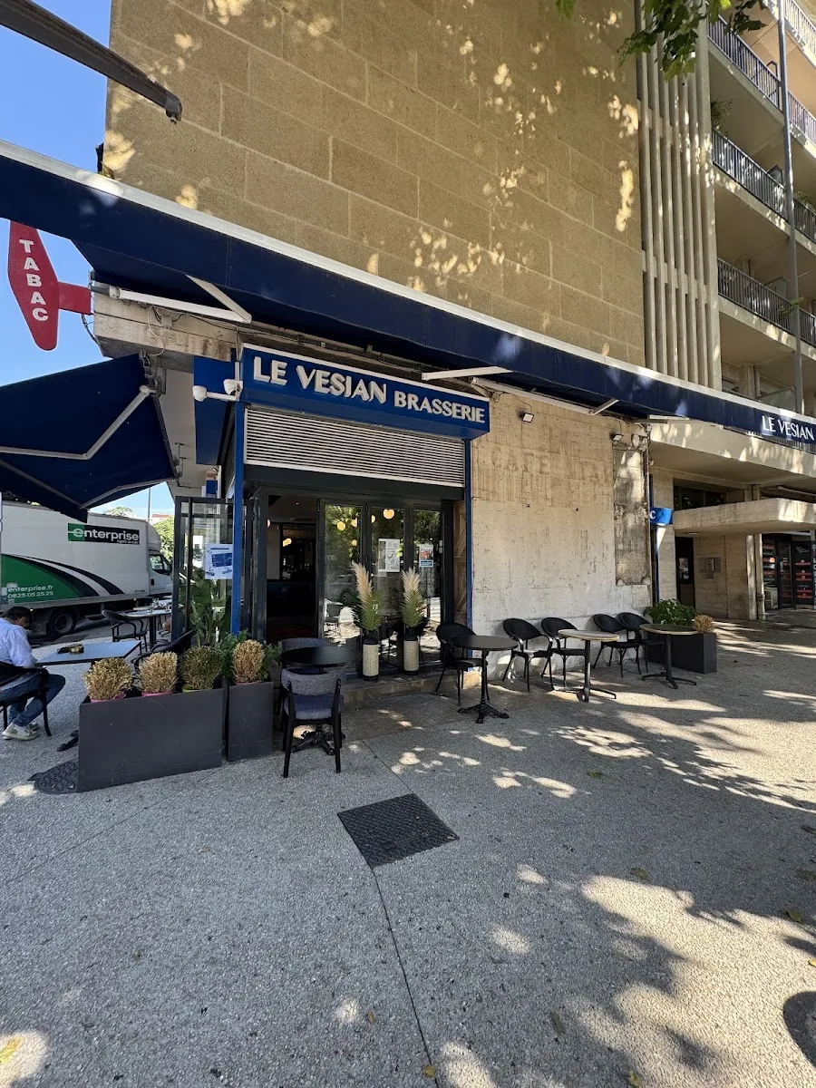 Le Vesian gallery 2