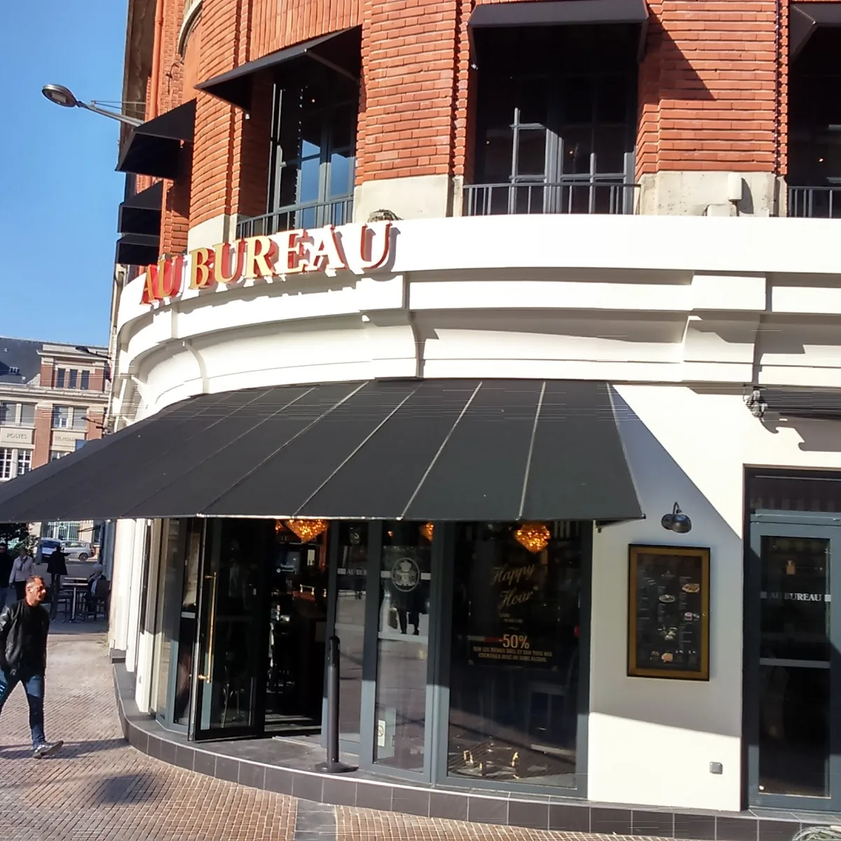 Au Bureau Amiens (centre-ville) — 2 Rue Albert Dauphin, 80000 Amiens, France