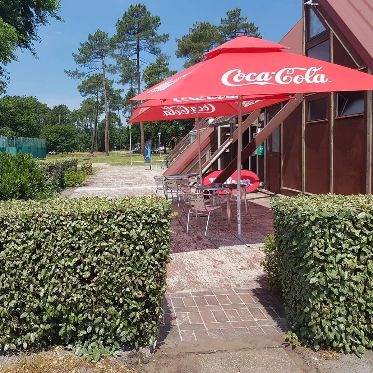 Tennis Club Andernos — Av. Pierre de Coubertin, 33510 Andernos-les-Bains, France