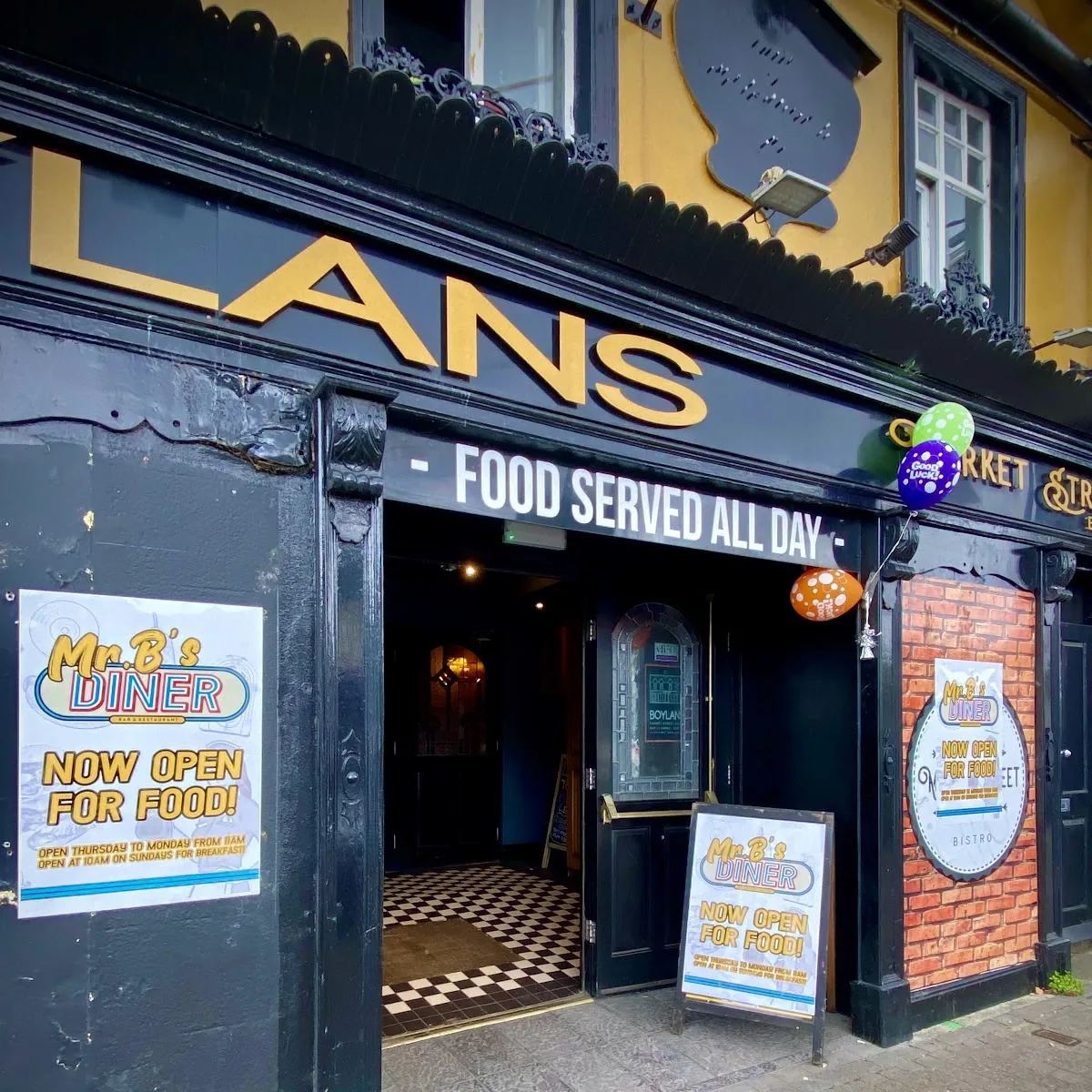 Boylans Ardee – Mr. B’s Diner — 29 - 31 Market St, Townparks, Ardee, Co. Louth, A92 H006, Ireland
