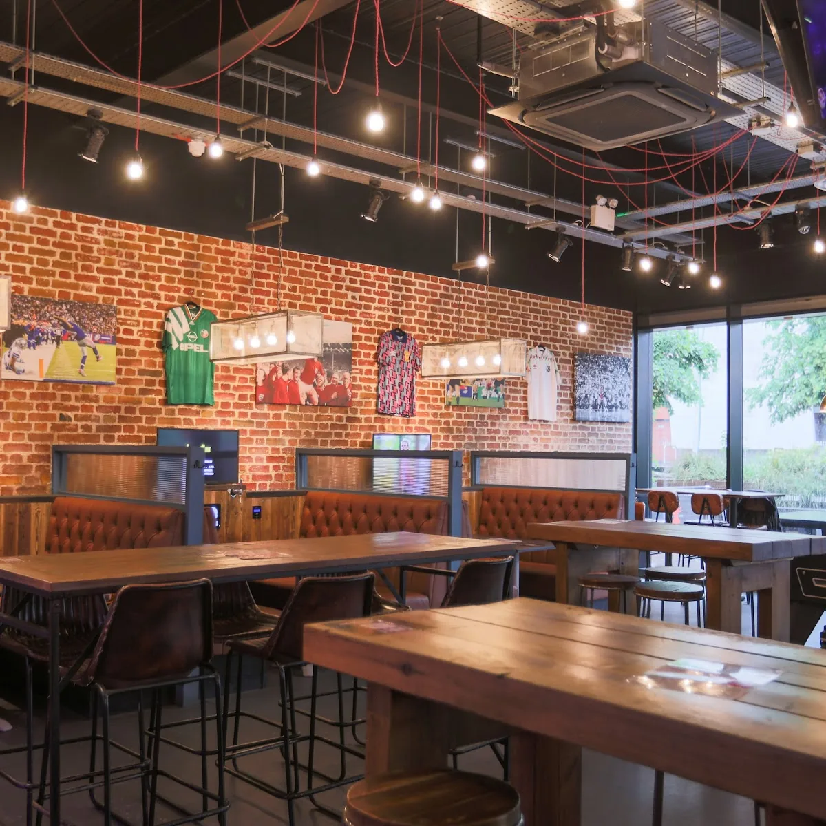 Matches Sports Bar & Social Ashford — Unit 3 Elwick Rd, Ashford TN23 1AX, United Kingdom