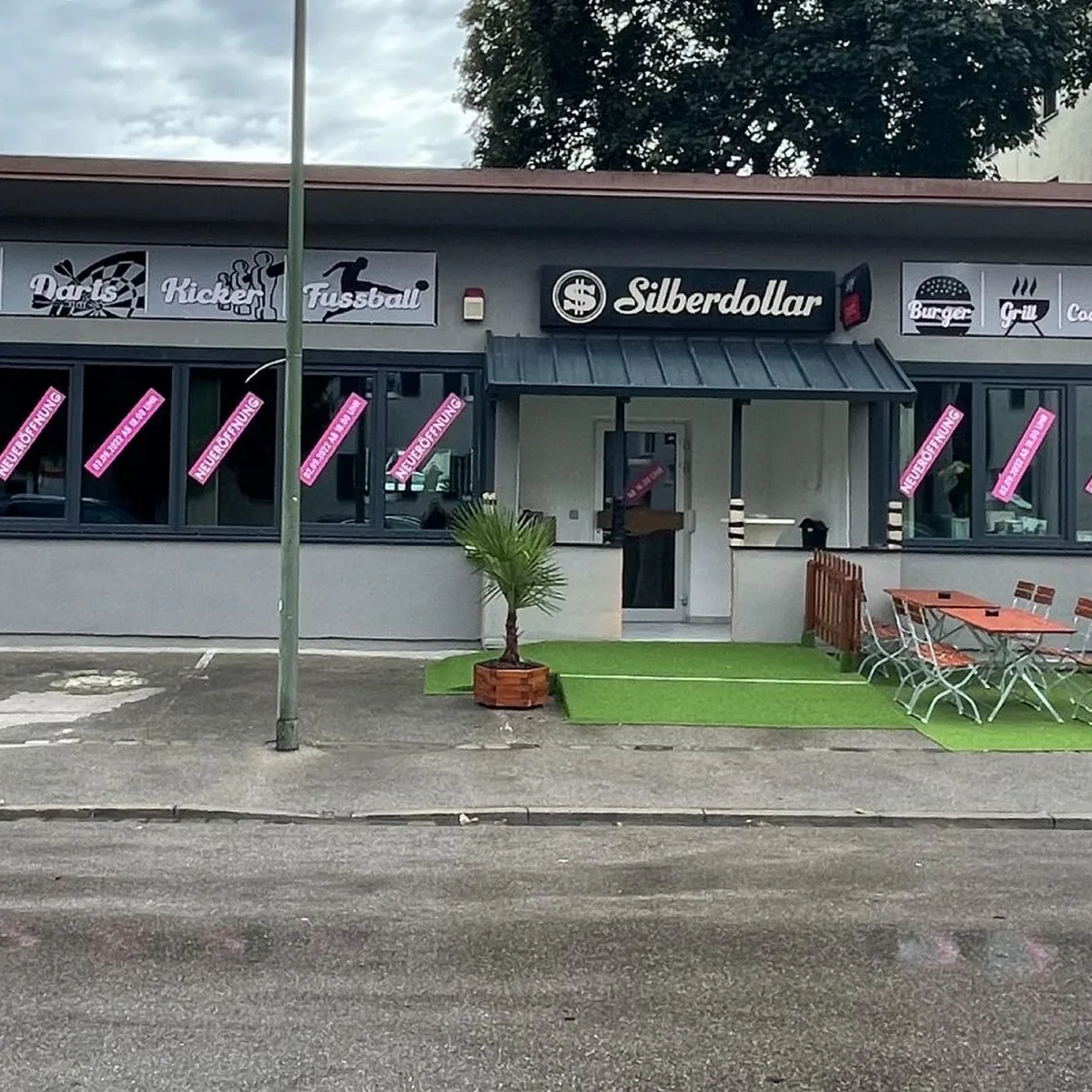 Sportsbar Silberdollar — Hofackerstrau00dfe 34 f, 86179 Augsburg, Germany