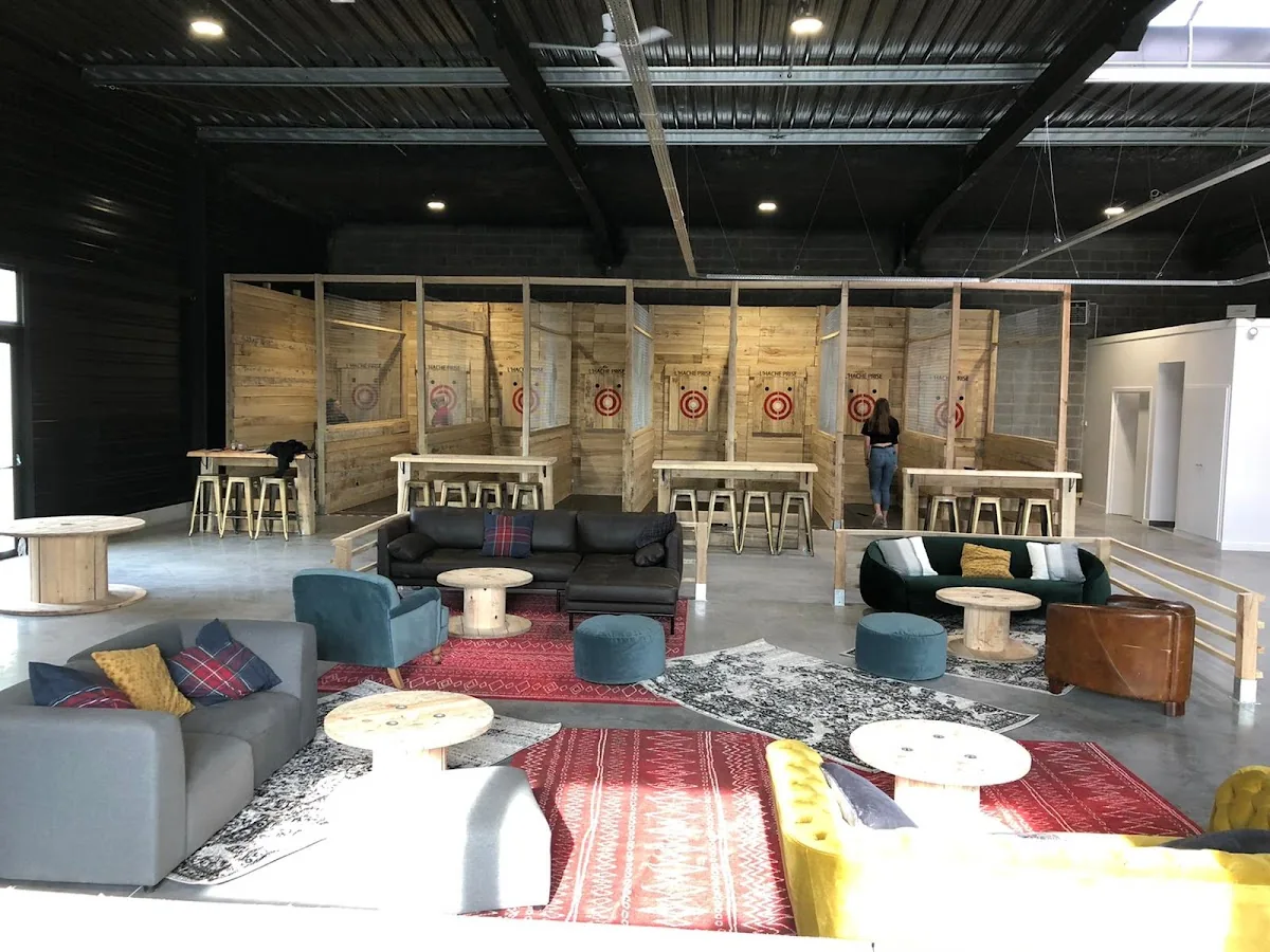 L’hache Prise Valenciennes gallery 2