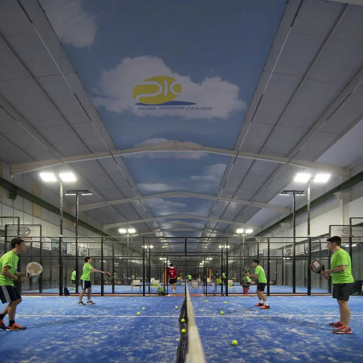 PADEL INDOOR CENTER | Club de Padel en Barakaldo-Bilbao | — Kareaga K., 115, 48903 Barakaldo, Bizkaia, Spain