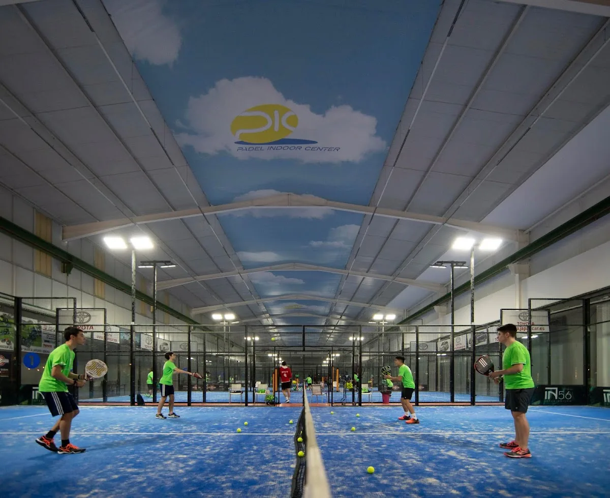 PADEL INDOOR CENTER | Club de Padel en Barakaldo-Bilbao | gallery 2