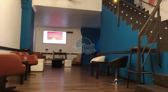 Otitanuz Bar gallery 3