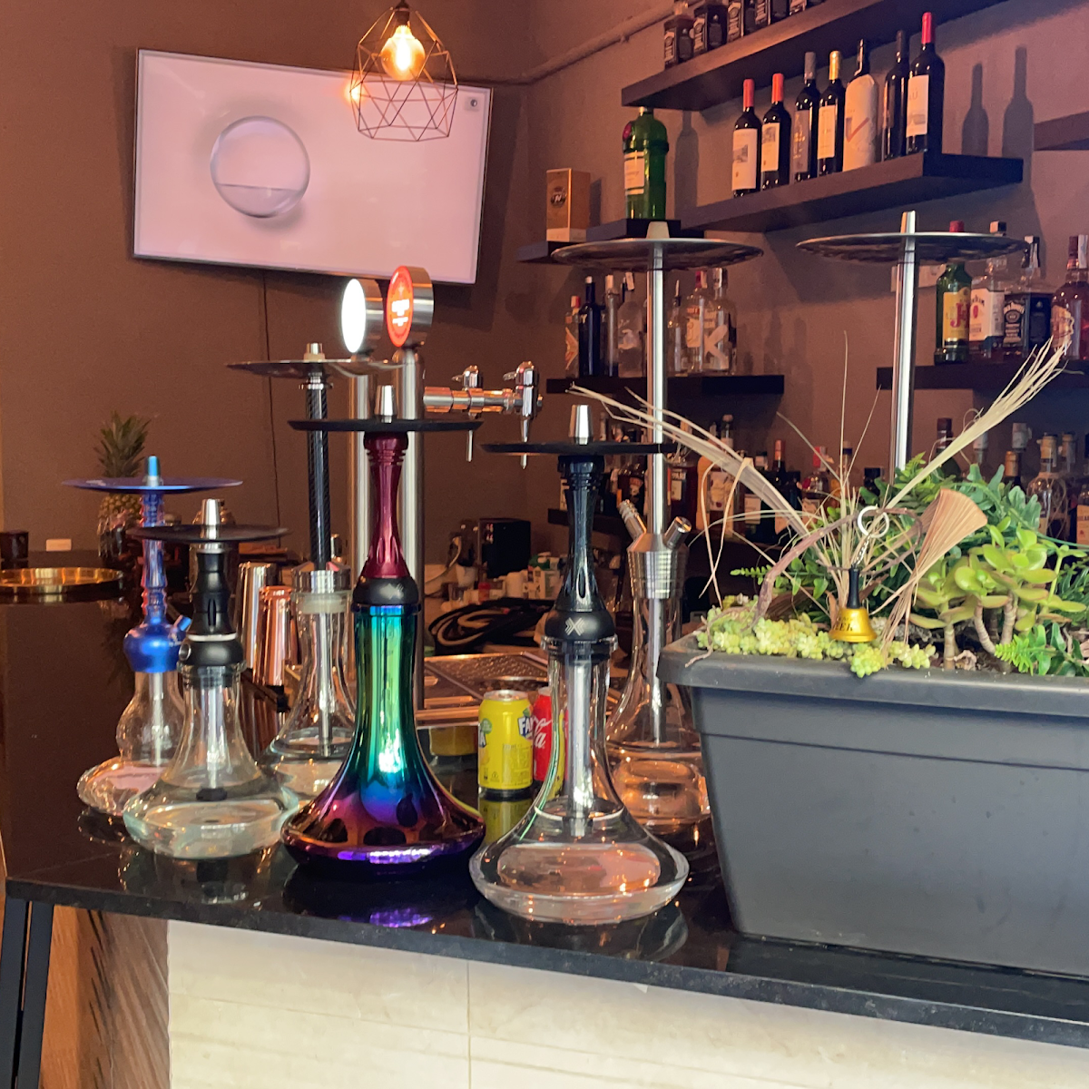 LA ROSE SHISHA LOUNGE BAR — C/ de Pau Claris, 103, L'Eixample, 08009 Barcelona, Spain