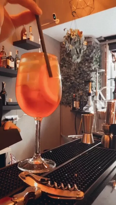 LA ROSE SHISHA LOUNGE BAR gallery 3