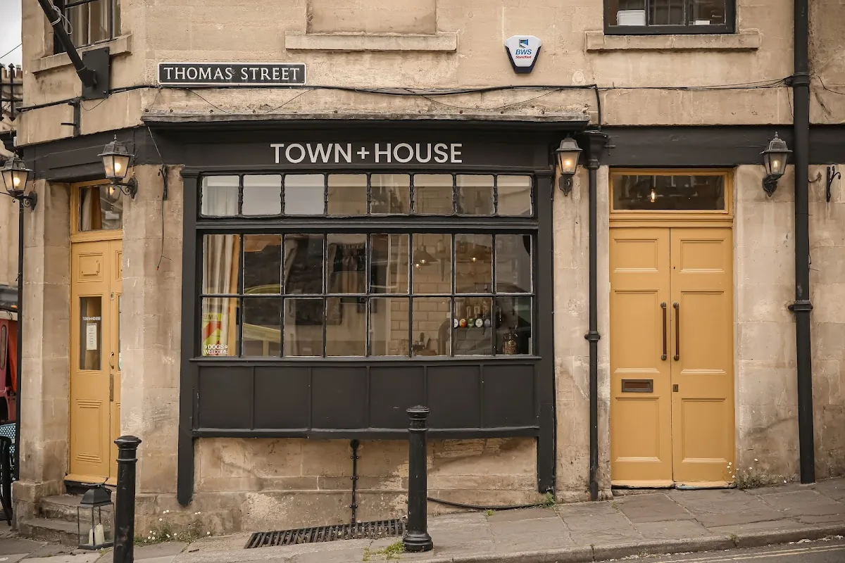 TOWN+HOUSE By Always Sunday gallery 2