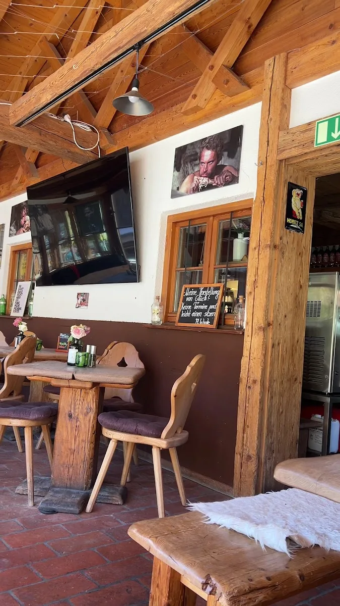 Sport Alm Restaurant Sky Sportsbar gallery 3