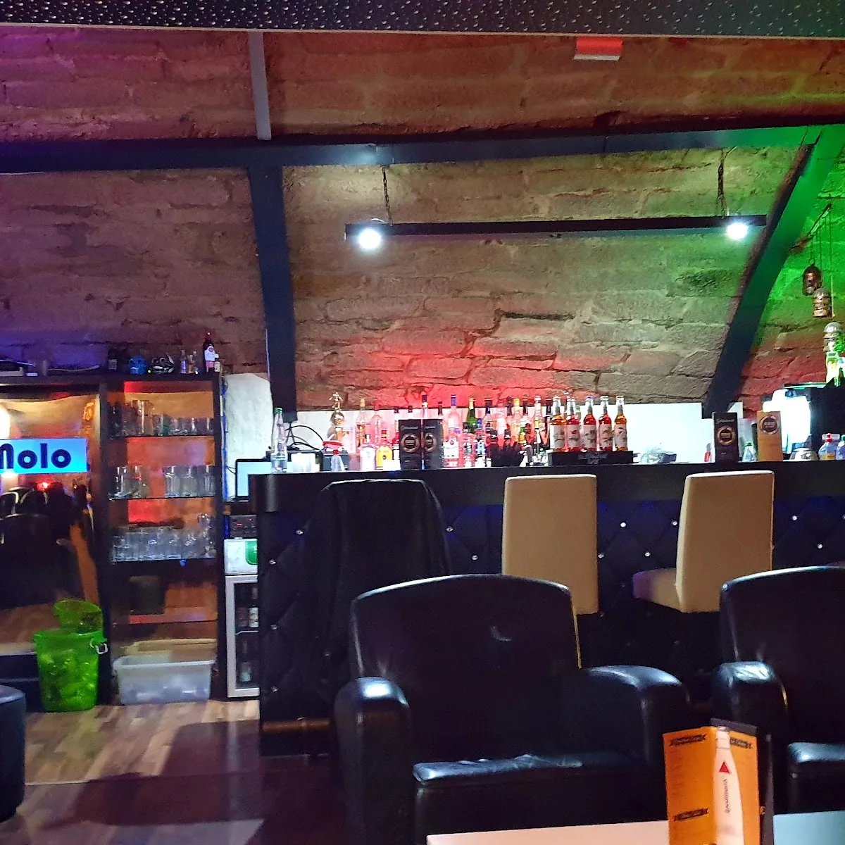 Molo – Shisha Lounge — Talstrau00dfe 12, 71717 Beilstein, Germany