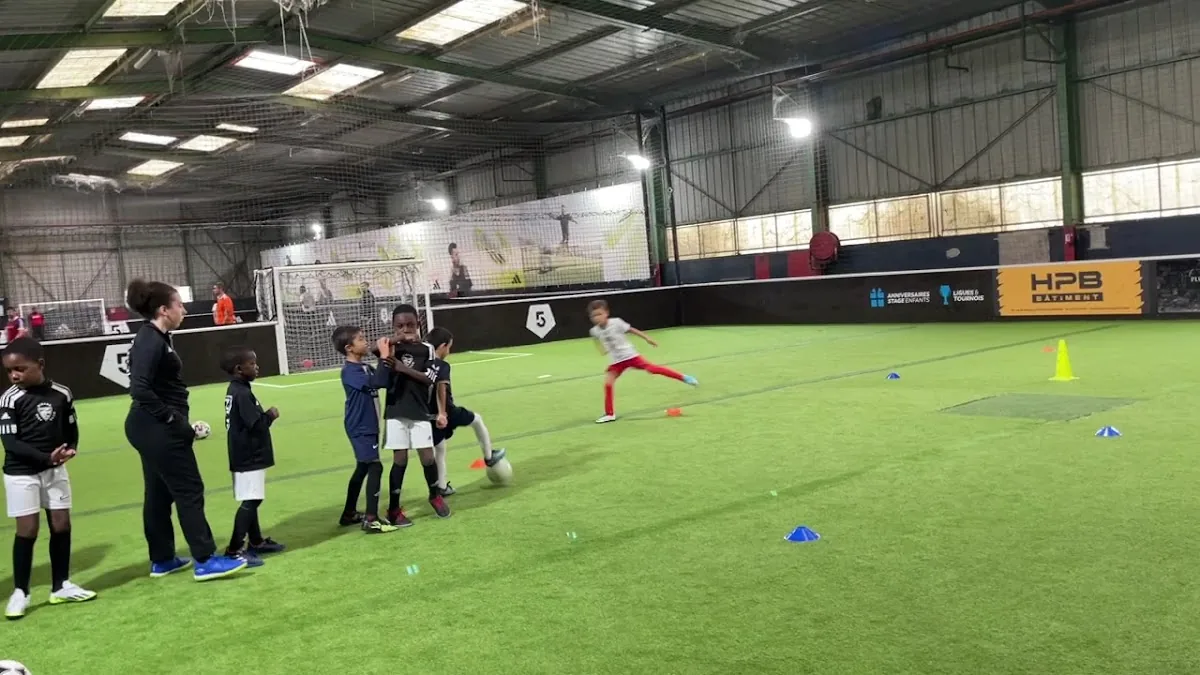 LE FIVE Bezons gallery 3