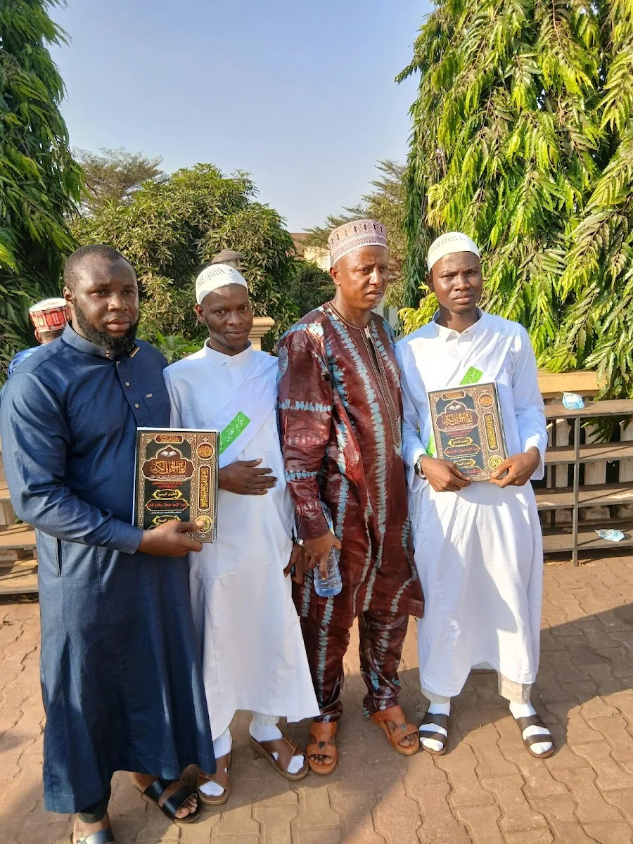 Mamadou barry — Via Rocchetta, 13900 Biella BI, Italy