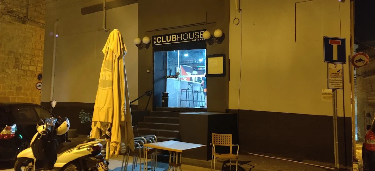 The Club House Sports Bar — 3 Triq Qrejzu, Birkirkara, Malta