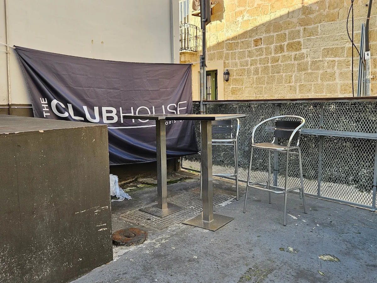 The Club House Sports Bar gallery 2