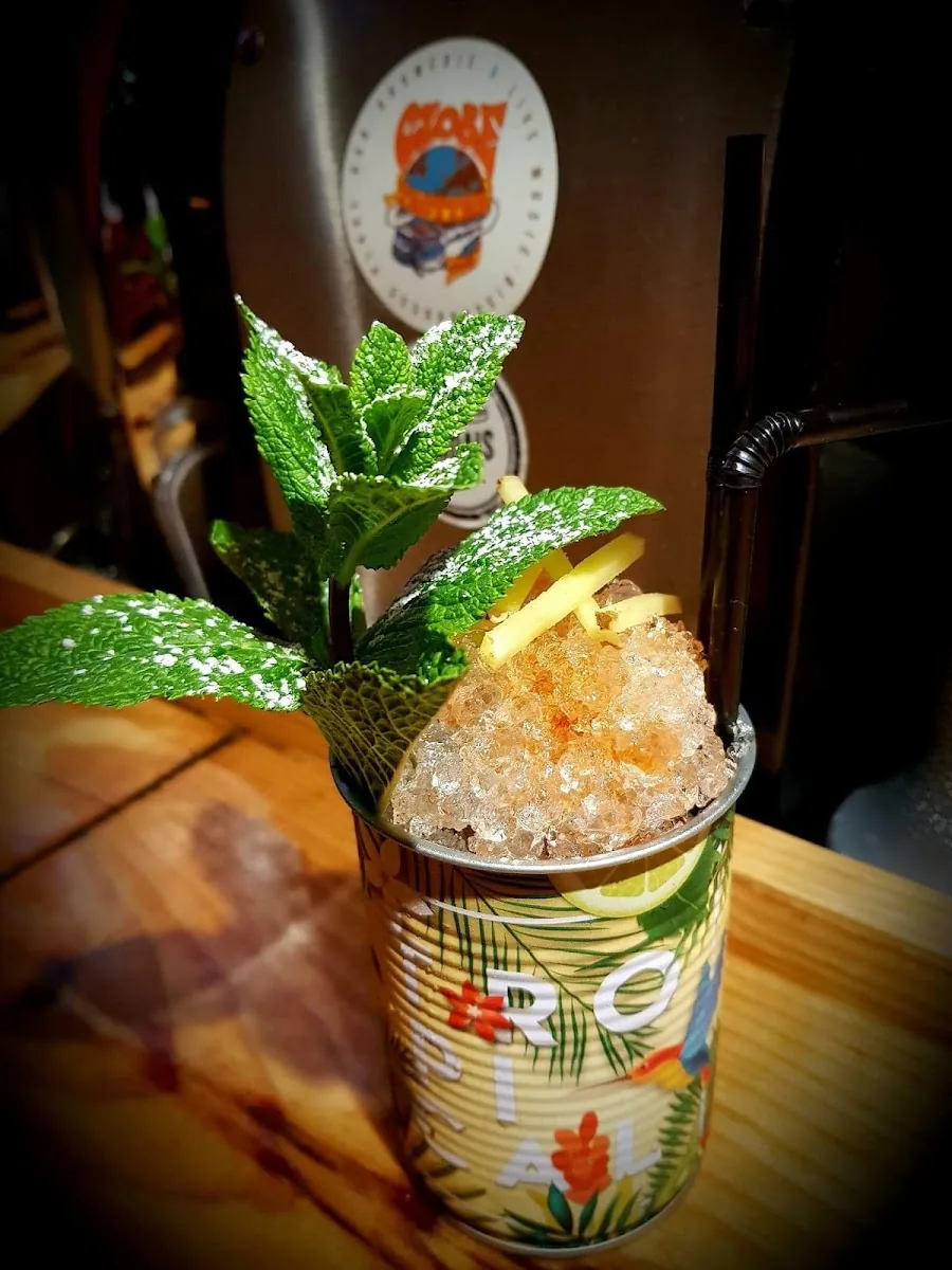 Le Globe Trotter Café gallery 3