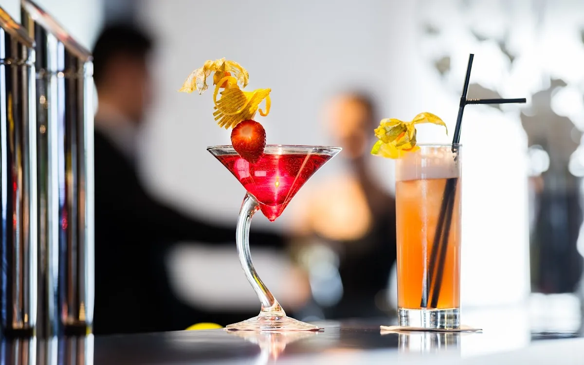 Aviator Sports Bar gallery 3