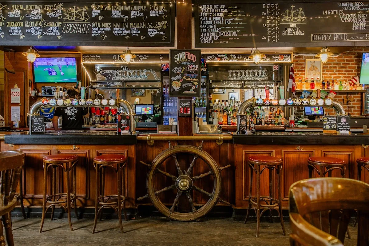 HMS Victory, English Pub Bordeaux gallery 2