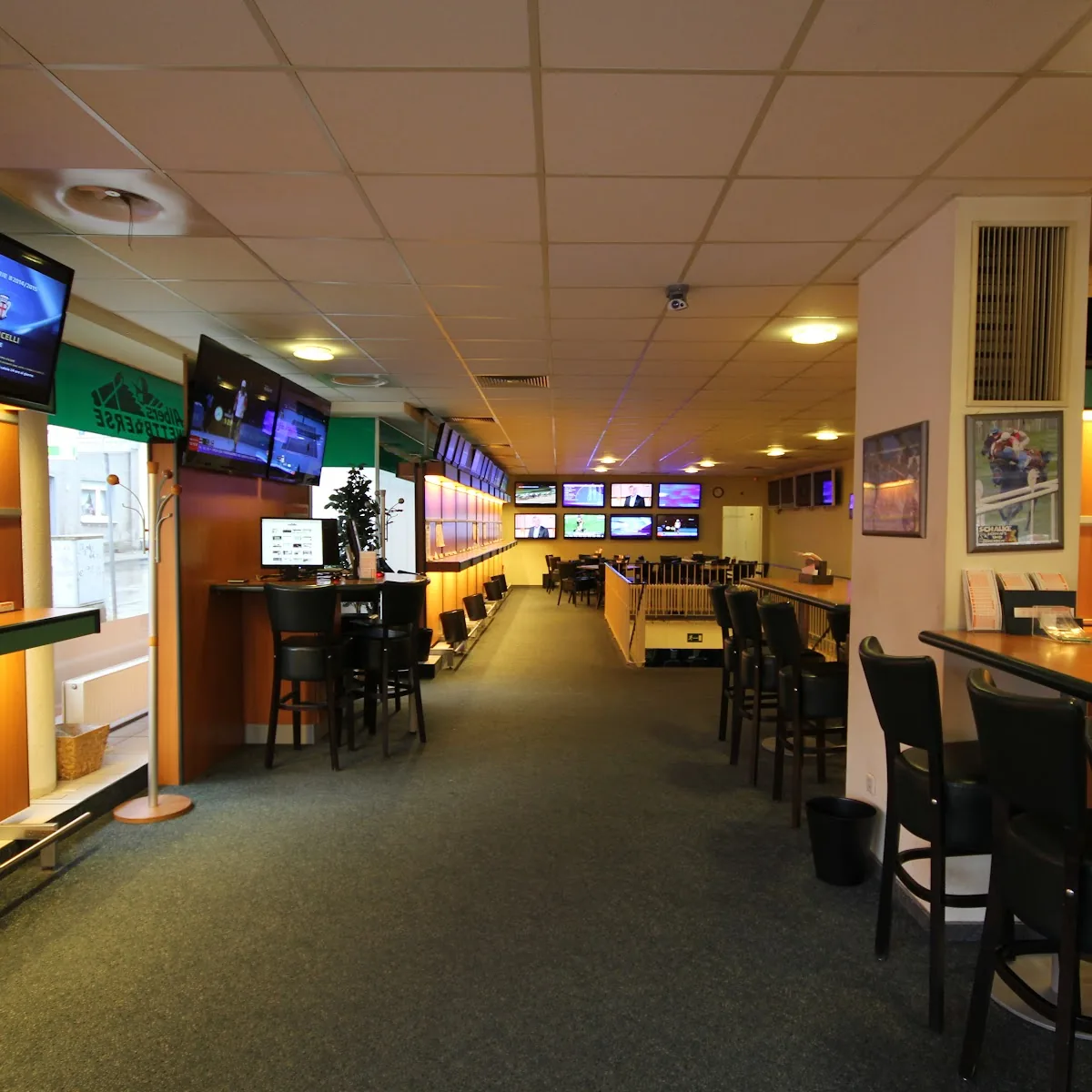 Albers Wettbörse GmbH — Neustrau00dfe 2, 46236 Bottrop, Germany