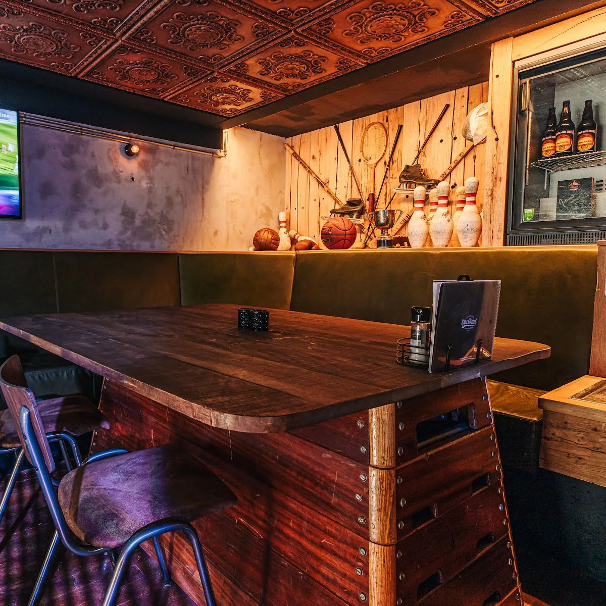 Old Dutch Sports Bar & Restaurant — Sint Janstraat 3A, 4811 ZK Breda, Netherlands