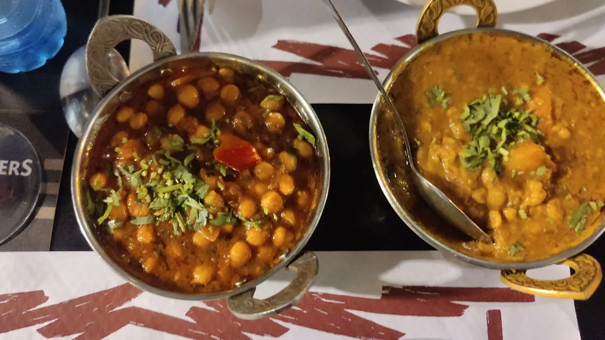 MONSOON BEACH gallery 3