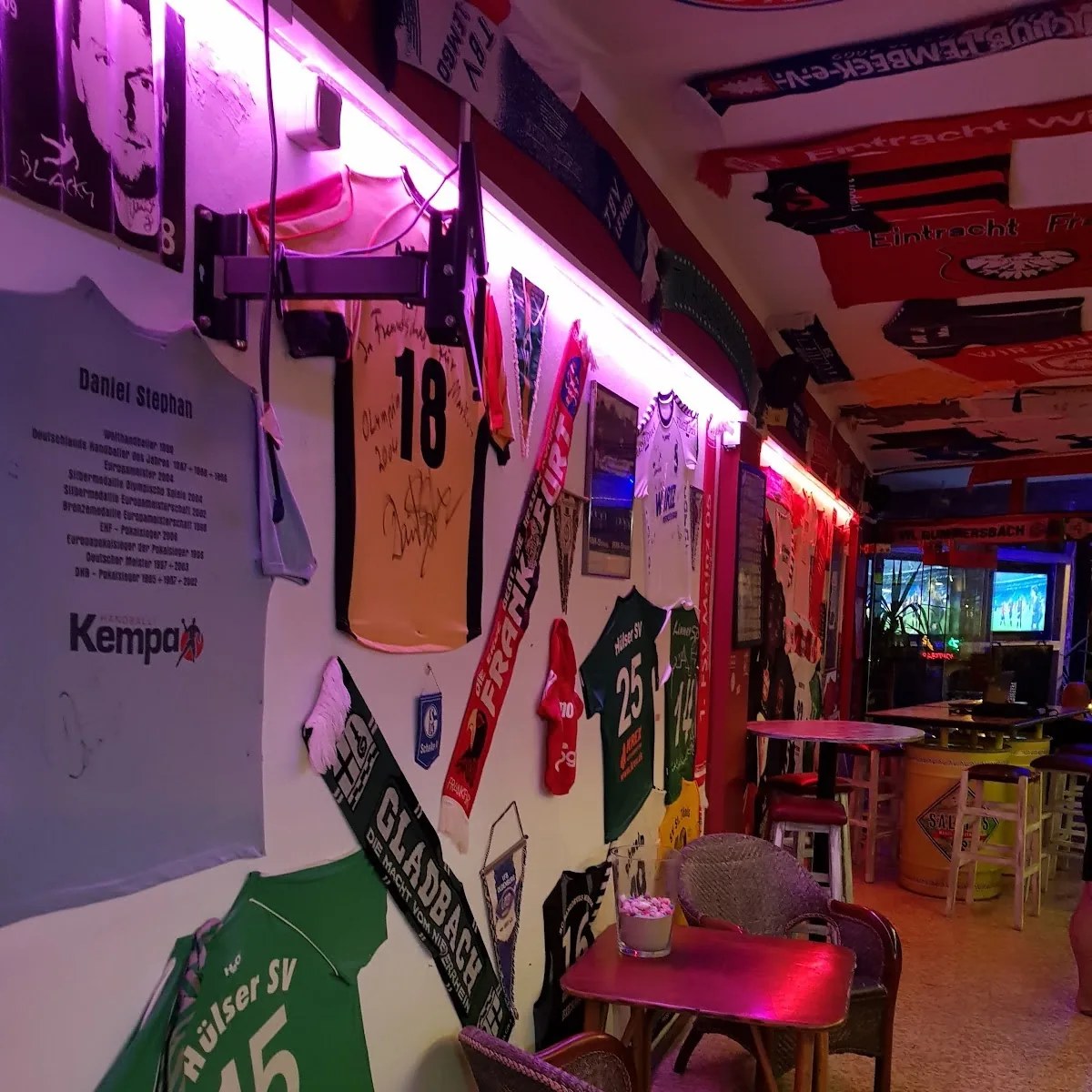 Sports Bar No1 In Cala Ratjada — Avinguda Cala Agulla, 85, 07590 Cala Agulla, Balearic Islands, Spain