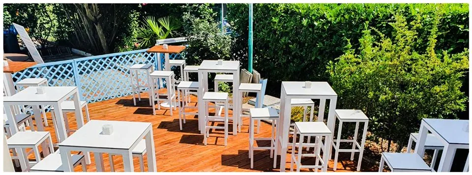 Nereo Pool Bar gallery 2