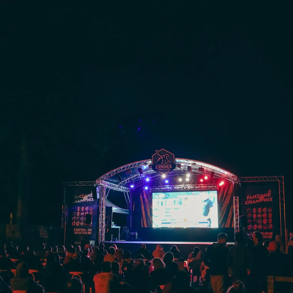FANZONE Chamonix RUGBY — 309 Prom. des Cremeries, 74400 Chamonix-Mont-Blanc, France