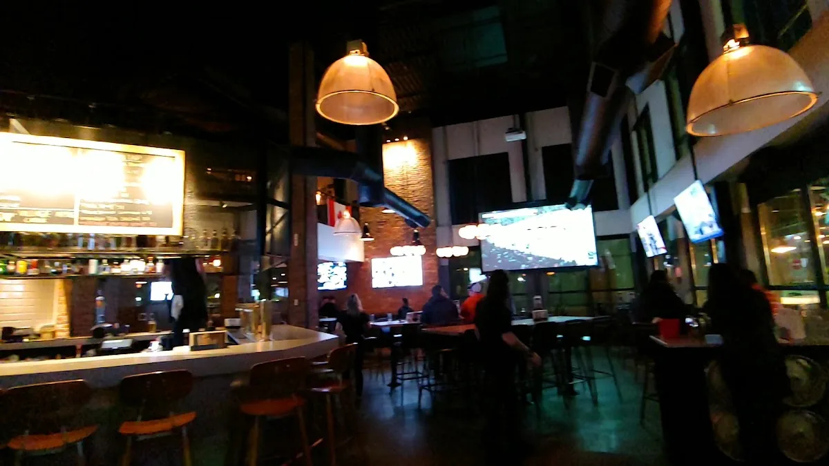 Brewsters Brewing Company gallery 3