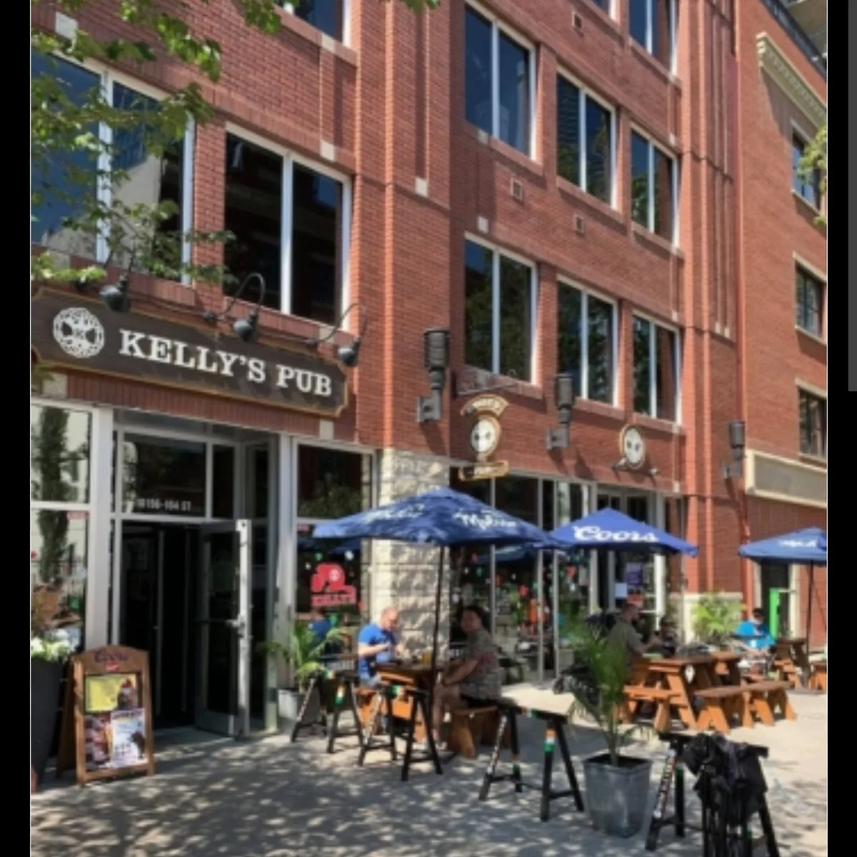 Kelly’s Pub — 10156 104 St NW