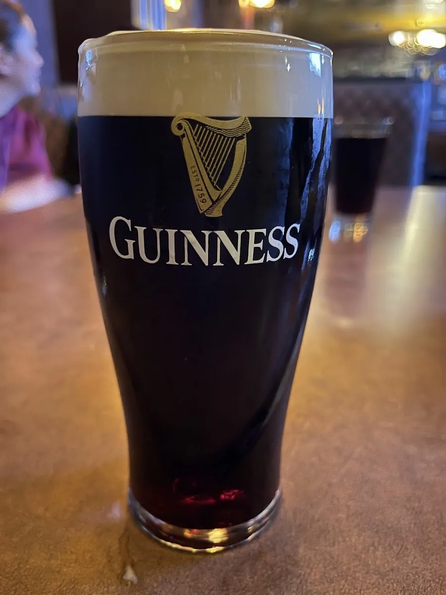 O’Byrne’s Irish Pub gallery 3